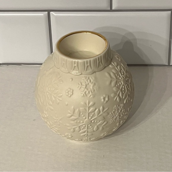 Lenox Ornamental Glow Snowflake Candle Holder Tea Light Votive Winter Holiday - Picture 8 of 10